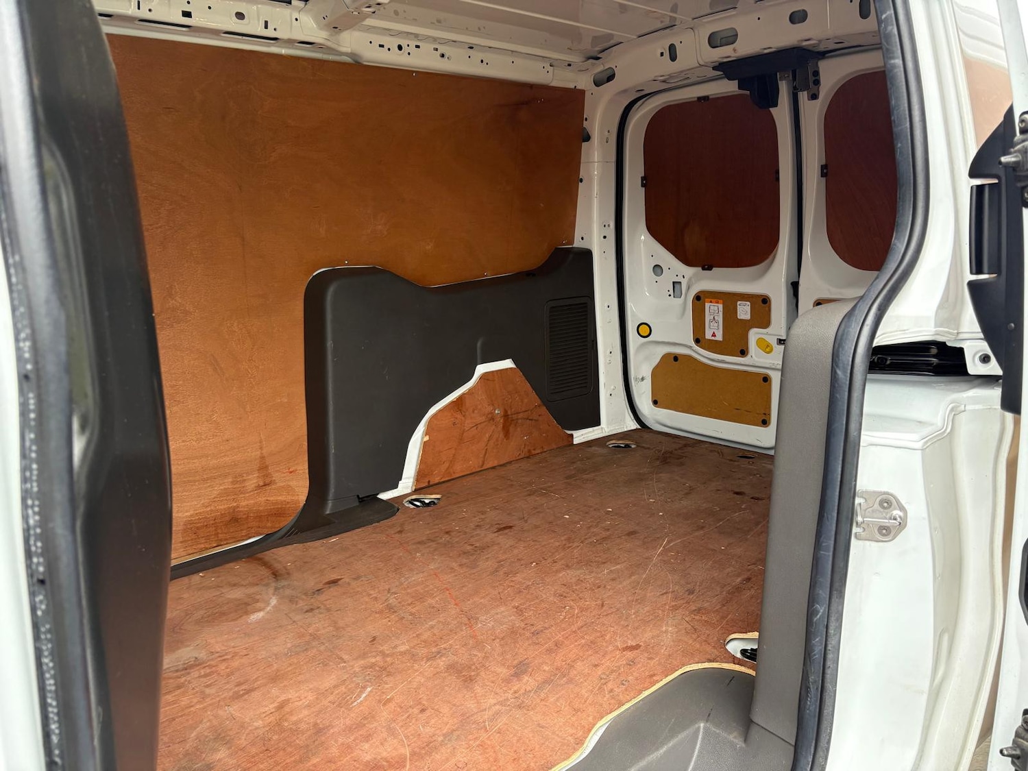 Used Ford Transit Connect 2020 for sale - 76364398: Photo 15