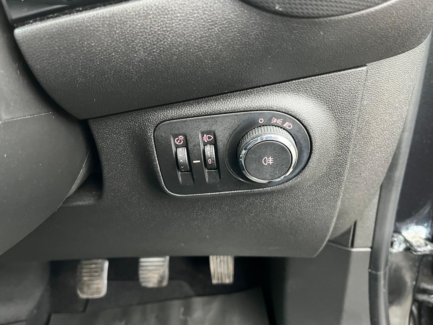 Used Vauxhall ADAM 2016 for sale - 76693540: Photo 16