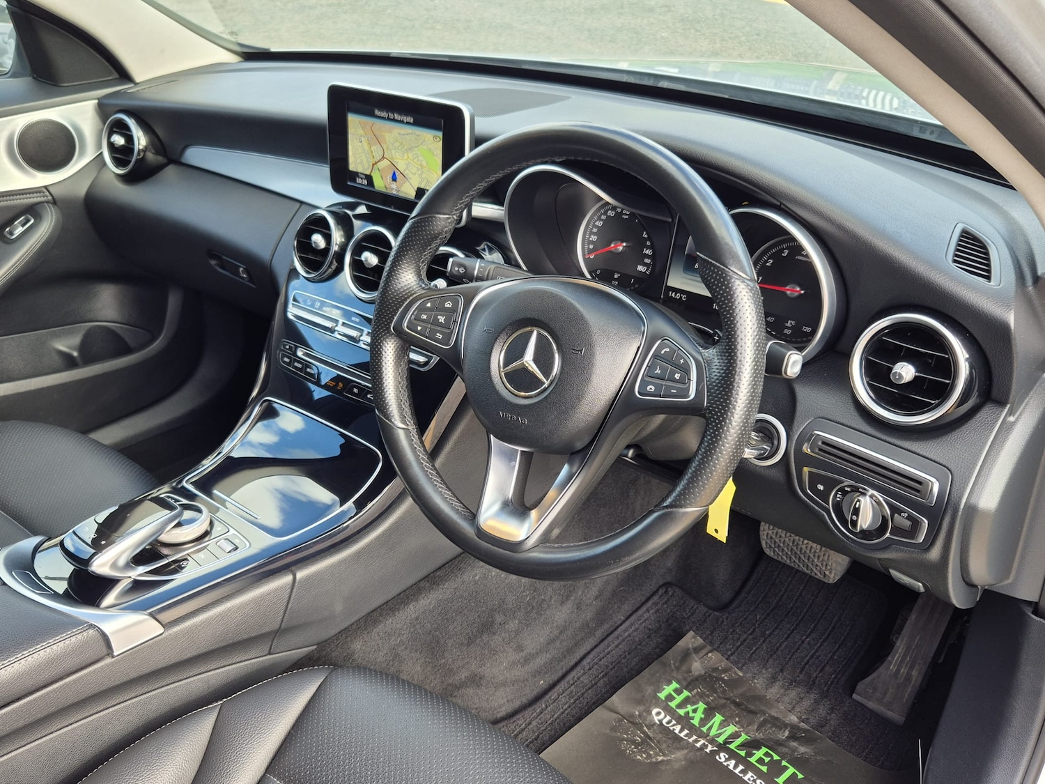 Used Mercedes-Benz C Class 2015 for sale - 76097331: Photo 9