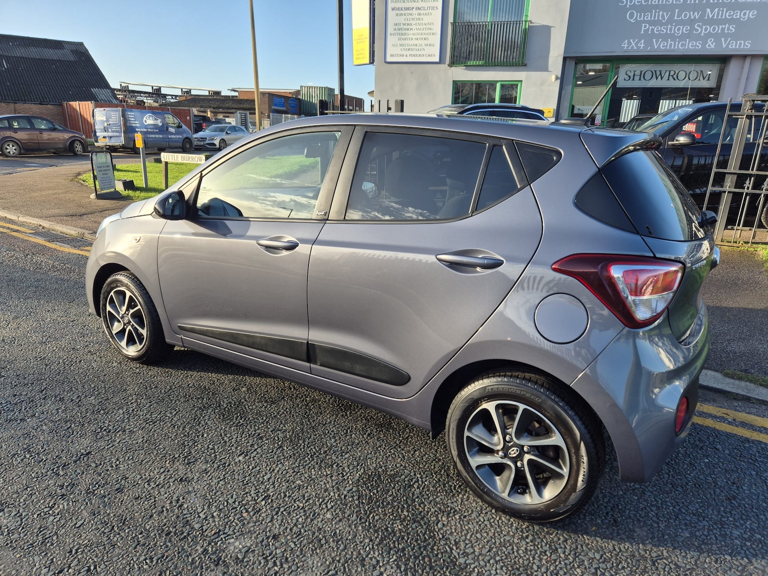 Used Hyundai i10 2018 for sale - 76391927: Photo 15