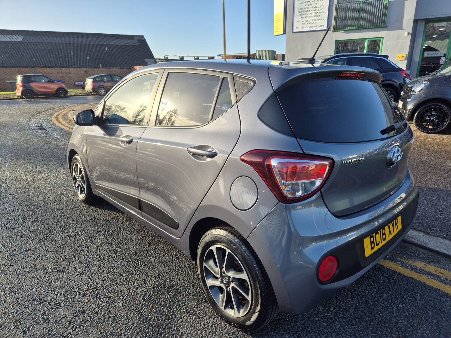 Used Hyundai i10 2018 for sale - 76391927: Photo 5