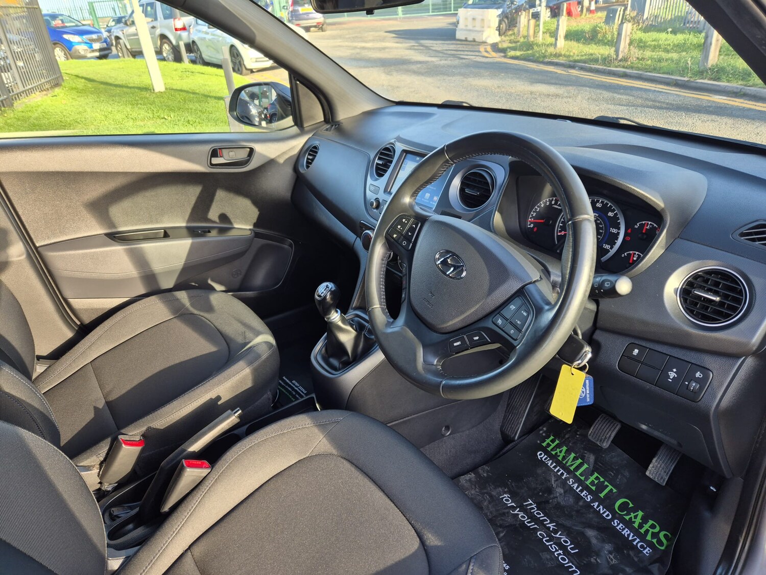 Used Hyundai i10 2018 for sale - 76391927: Photo 8