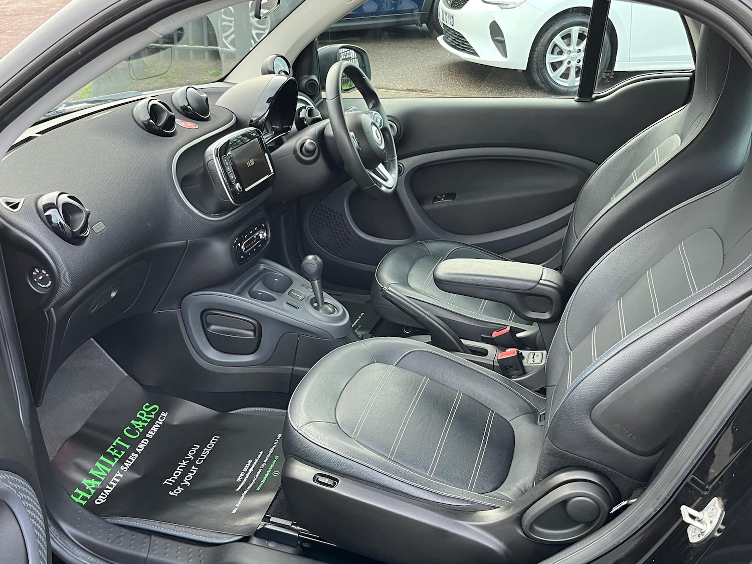 Used smart fortwo 2015 for sale - 76863091: Photo 19