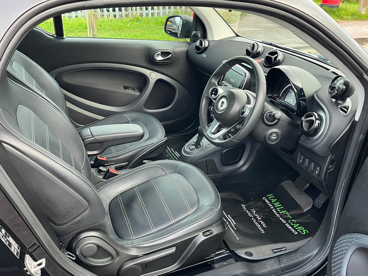 Used smart fortwo 2015 for sale - 76863091: Photo 21