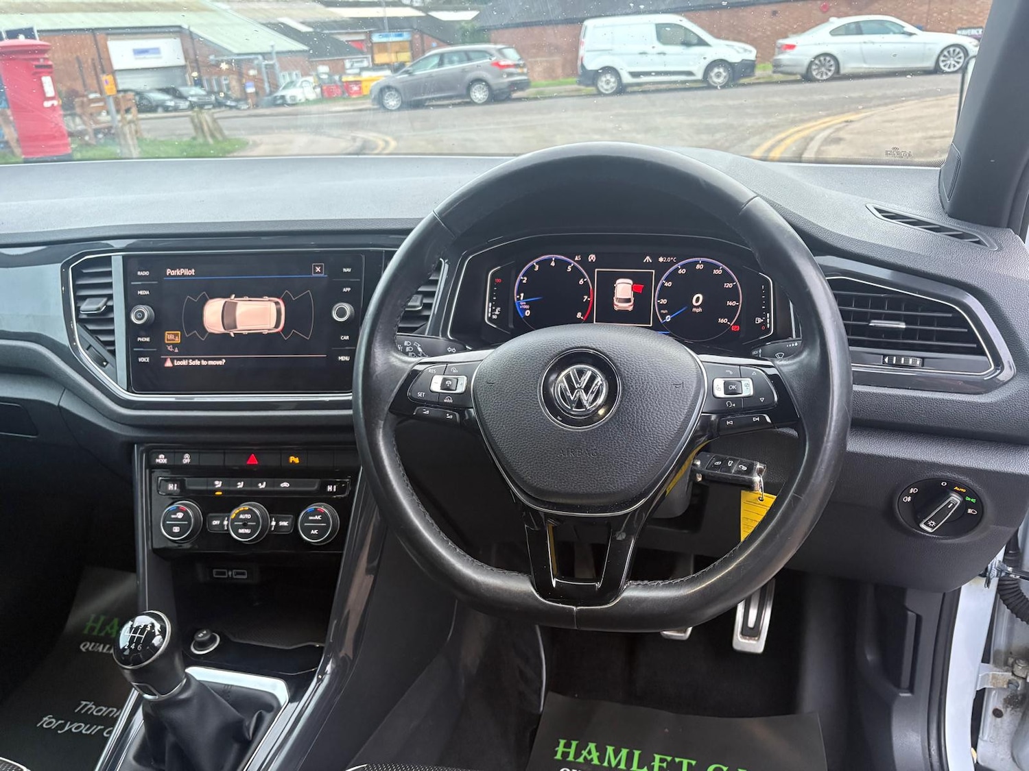 Used Volkswagen T-Roc 2018 for sale - 76905181: Photo 13