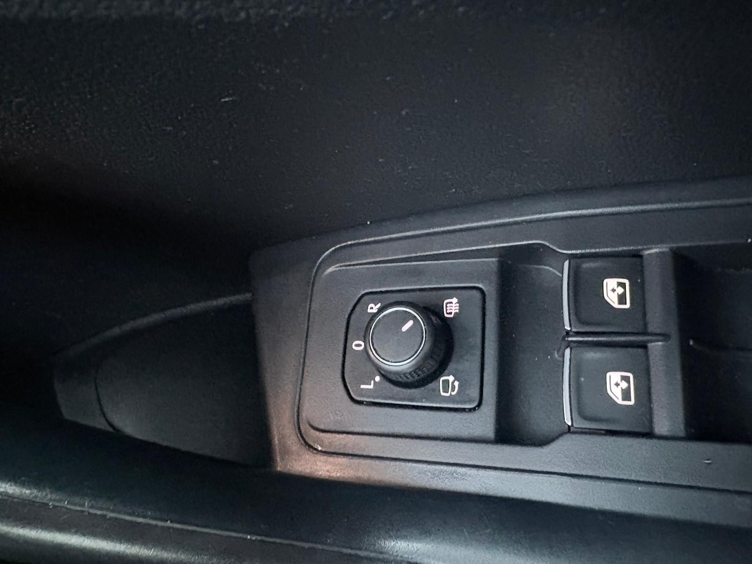 Used Volkswagen T-Roc 2018 for sale - 76905181: Photo 14