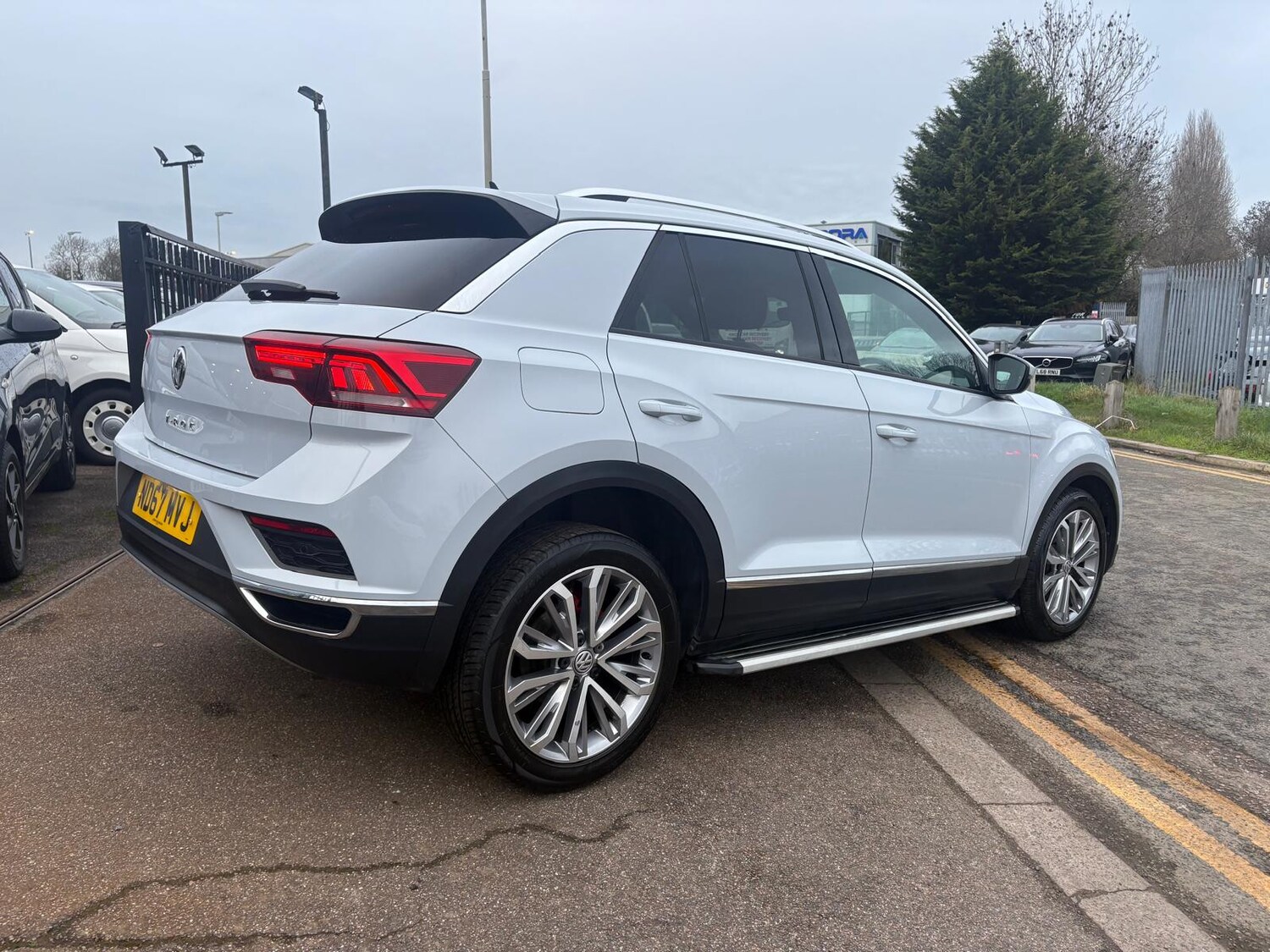 Used Volkswagen T-Roc 2018 for sale - 76905181: Photo 27