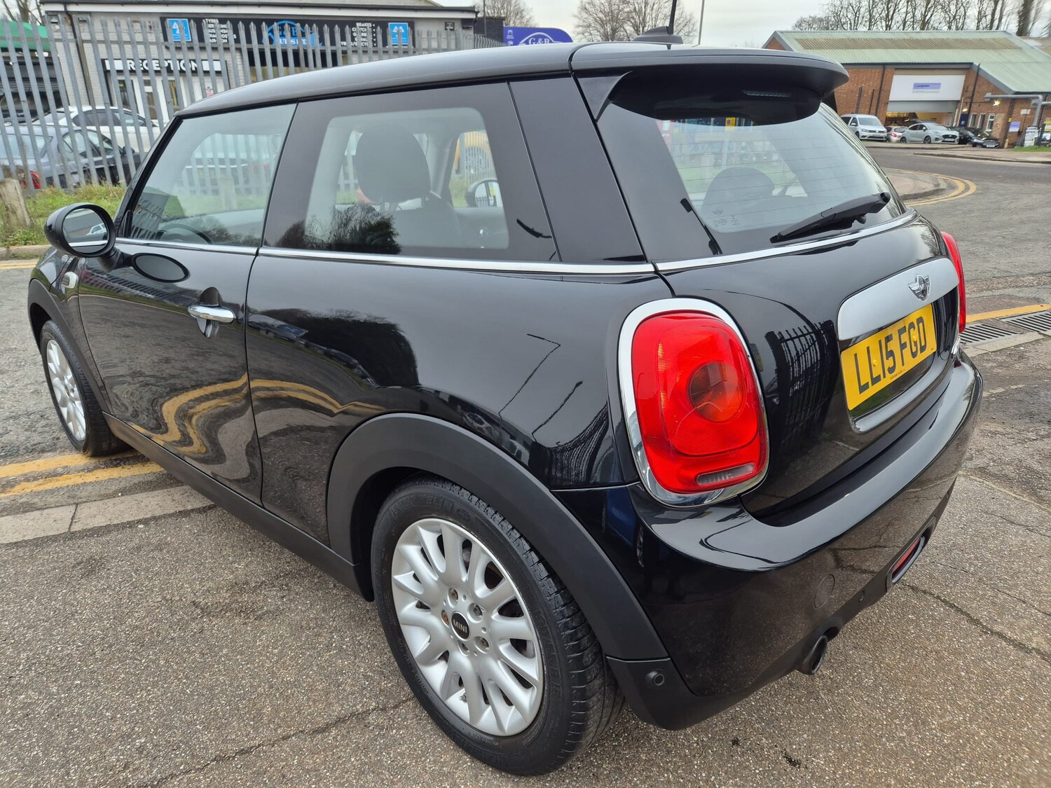 Used MINI Hatch 2015 for sale - 77128705: Photo 24