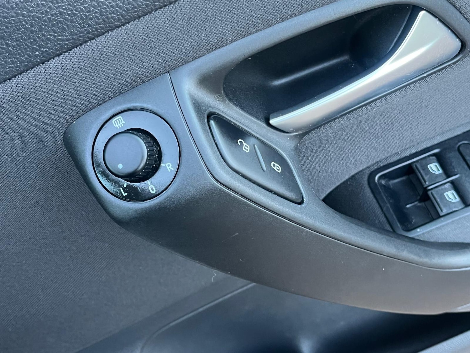 Used Volkswagen Polo 2012 for sale - 76724085: Photo 15