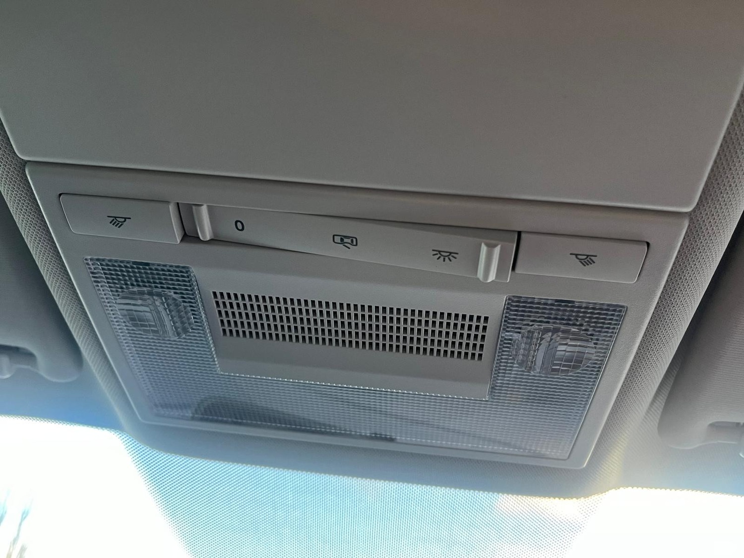 Used Volkswagen Polo 2012 for sale - 76724085: Photo 17