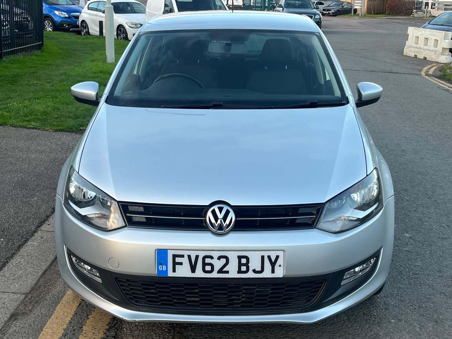 Used Volkswagen Polo 2012 for sale - 76724085: Photo 24