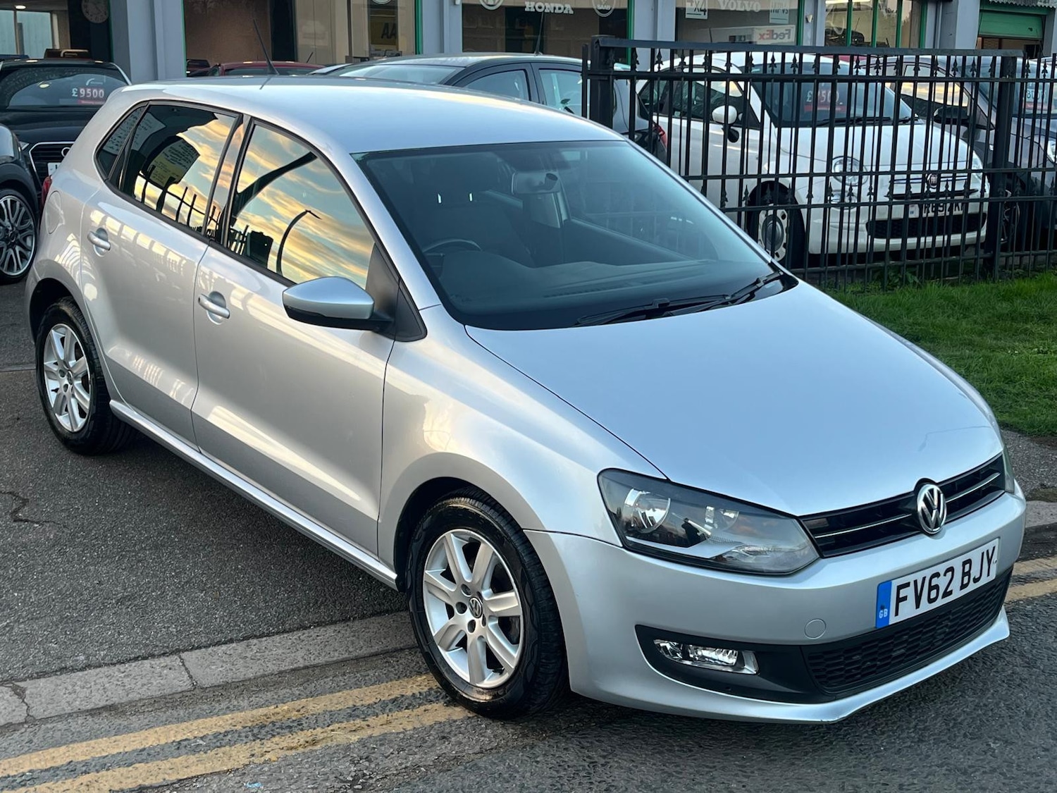 Used Volkswagen Polo 2012 for sale - 76724085: Photo 27