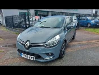 Used Renault Clio 2018 for sale - 72096121: Photo