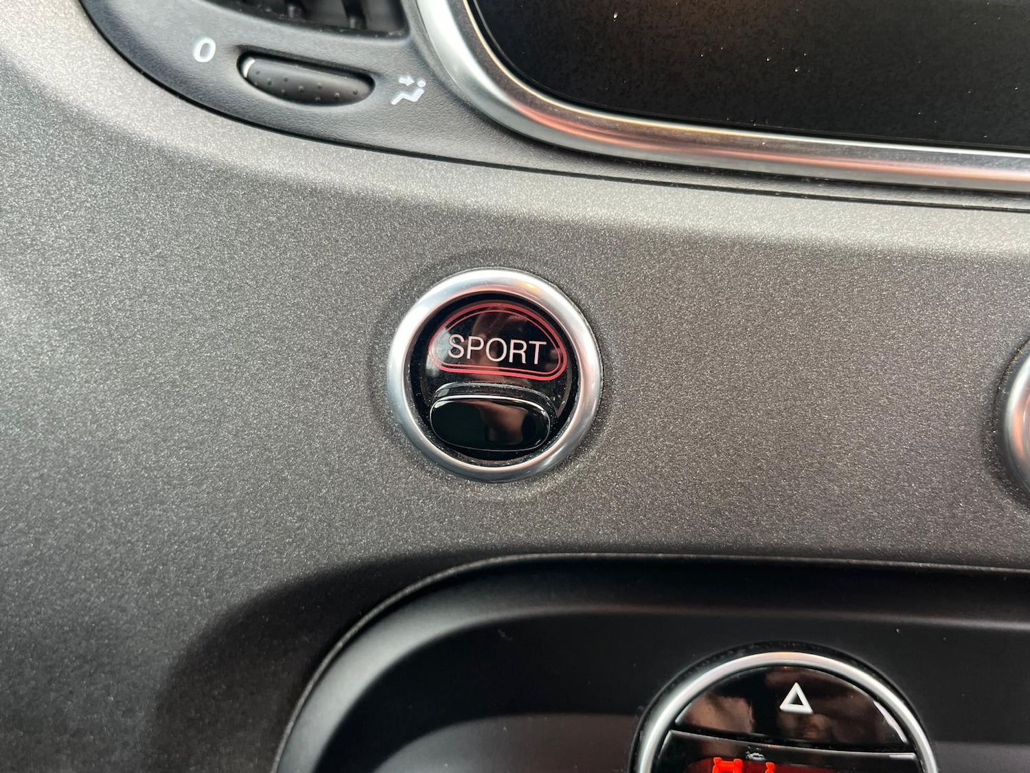 Used Abarth 595 2019 for sale - 76569335: Photo 12