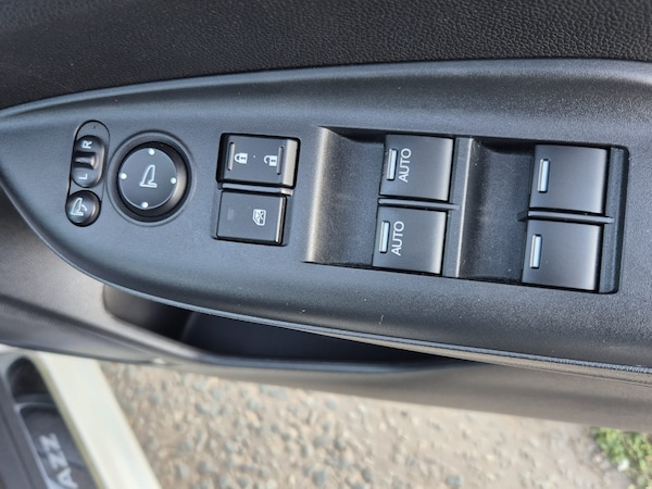 Used Honda Jazz 2015 for sale - 74488732: Photo 10