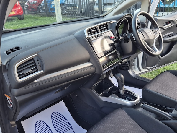 Used Honda Jazz 2015 for sale - 74488732: Photo 13