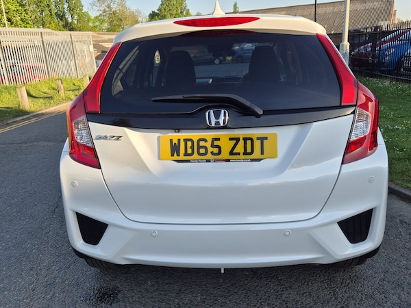 Used Honda Jazz 2015 for sale - 74488732: Photo 17
