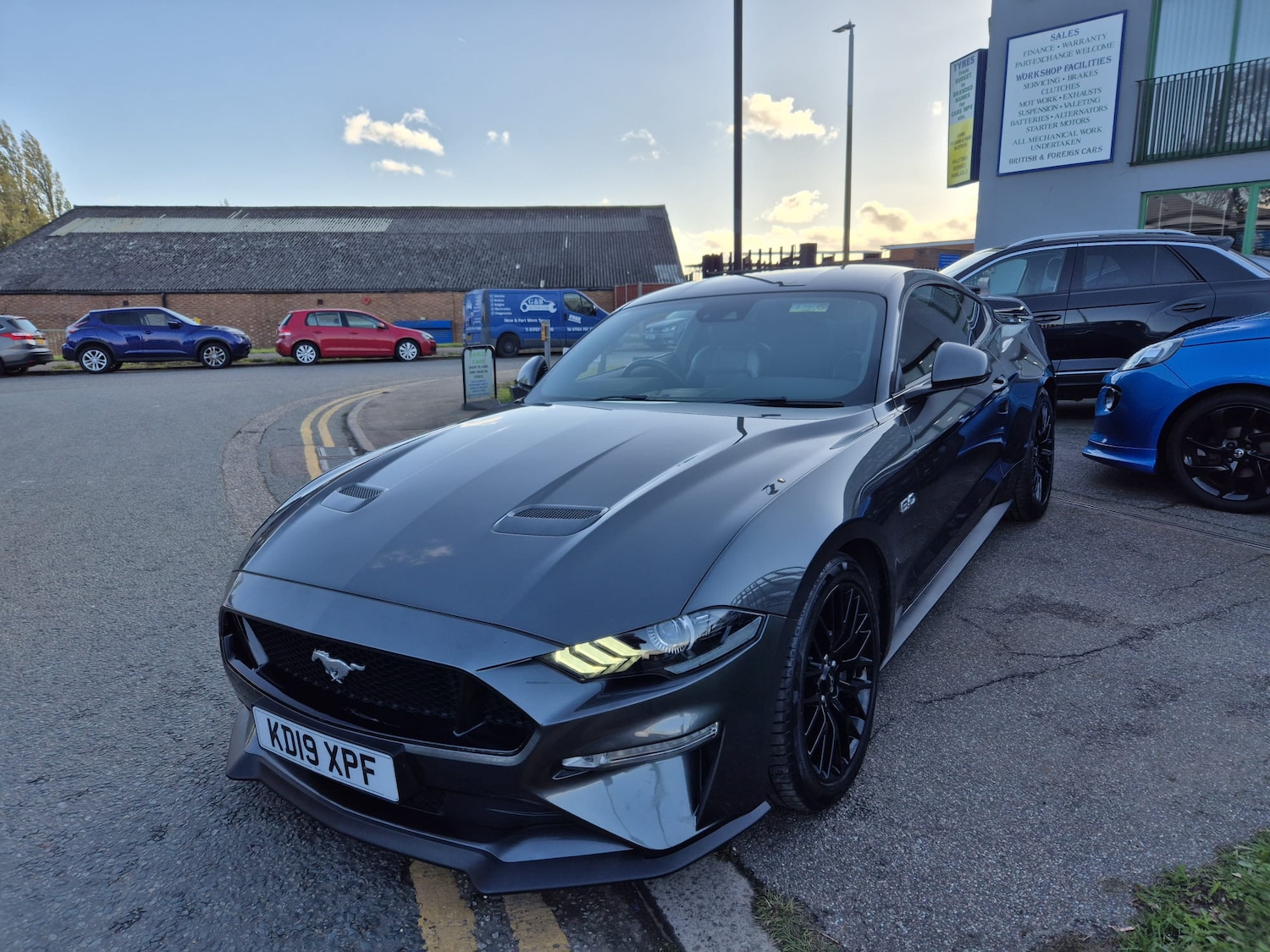 Used Ford Mustang 2019 for sale - 76379100: Photo 4