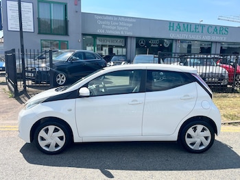 Used Toyota AYGO 2014 for sale - 79138075: Photo