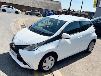 Used Toyota AYGO 2014 for sale - 79138075: Photo