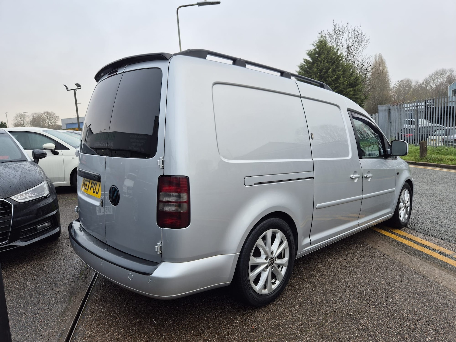 Used Volkswagen Caddy Maxi 2014 for sale - 76577427: Photo 17