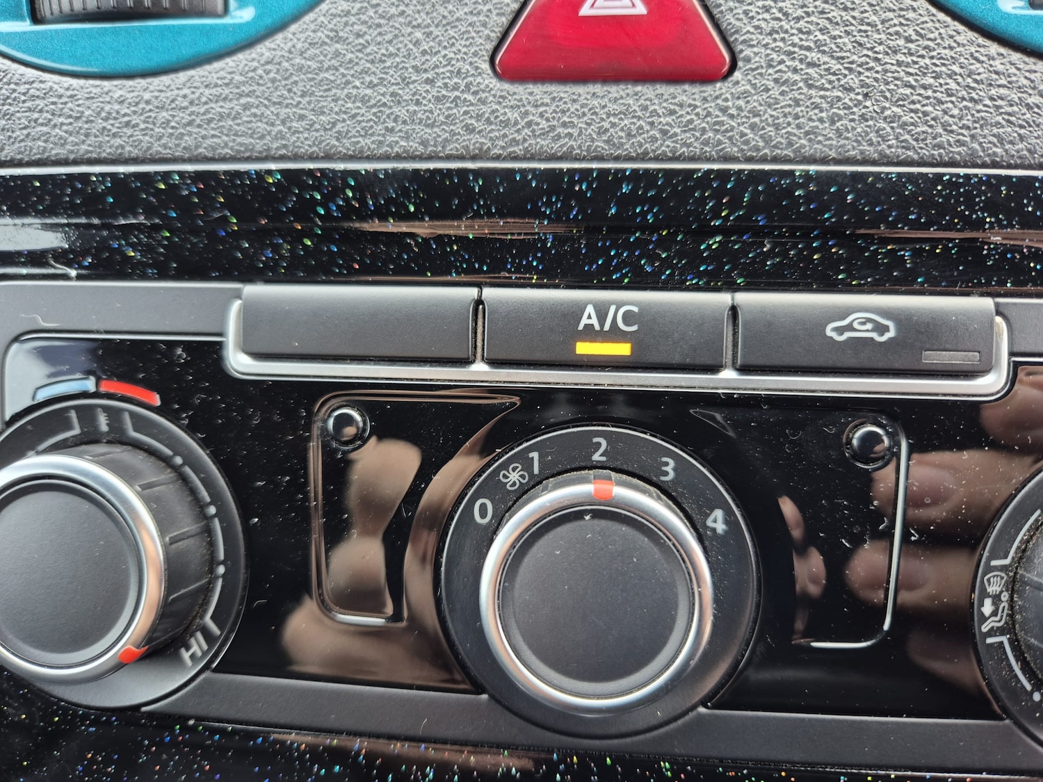 Used Volkswagen Caddy Maxi 2014 for sale - 76577427: Photo 8