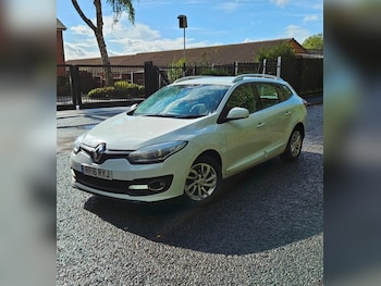 Used Renault Megane 2016 for sale - 78239908: Photo