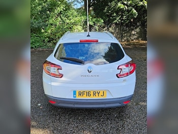 Used Renault Megane 2016 for sale - 78239908: Photo