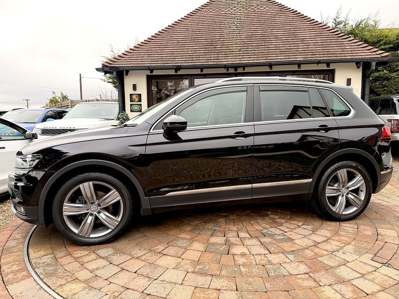 Used Volkswagen Tiguan 2019 for sale - 77547793: Photo 9