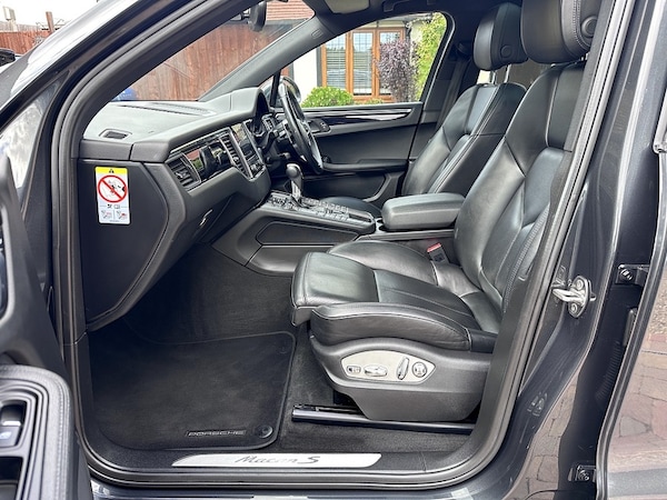 Used Porsche Macan 2017 for sale - 76185808: Photo 26