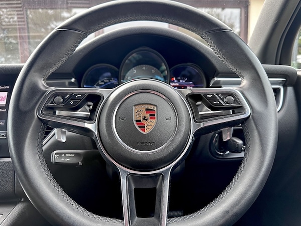 Used Porsche Macan 2017 for sale - 76185808: Photo 33