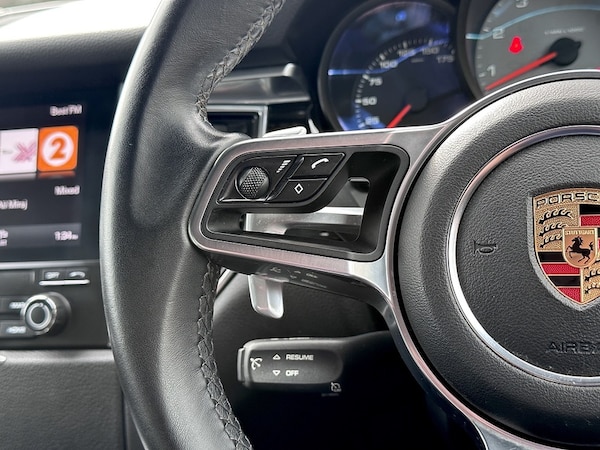 Used Porsche Macan 2017 for sale - 76185808: Photo 34