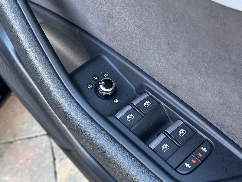 Used Audi A4 2017 for sale - 77096761: Photo 35