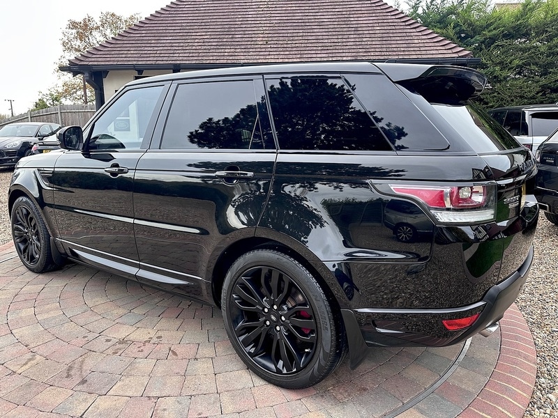 Used Land Rover Range Rover Sport 2016 for sale - 76496970: Photo 11