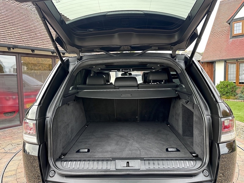 Used Land Rover Range Rover Sport 2016 for sale - 76496970: Photo 14