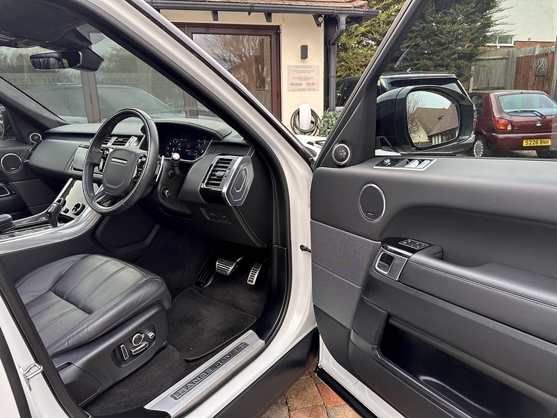 Used Land Rover Range Rover Sport 2019 for sale - 77200929: Photo 43