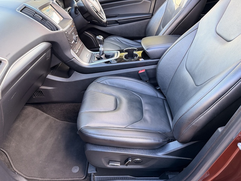 Used Ford Edge 2017 for sale - 77465244: Photo 26