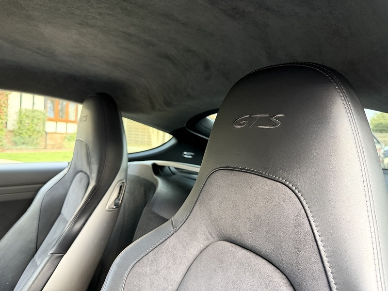 Used Porsche Cayman 2018 for sale - 77264100: Photo 26