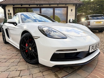 Used Porsche Cayman 2018 for sale - 77264100: Photo