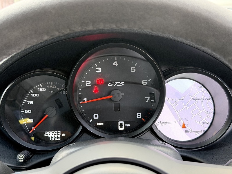 Used Porsche Cayman 2018 for sale - 77264100: Photo 34