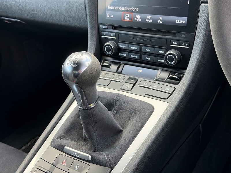 Used Porsche Cayman 2018 for sale - 77264100: Photo 38