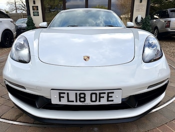 Used Porsche Cayman 2018 for sale - 77264100: Photo