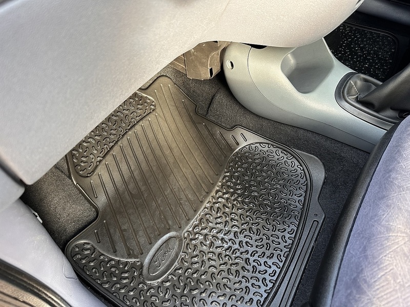 Used Ford Fiesta 1998 for sale - 77069793: Photo 26