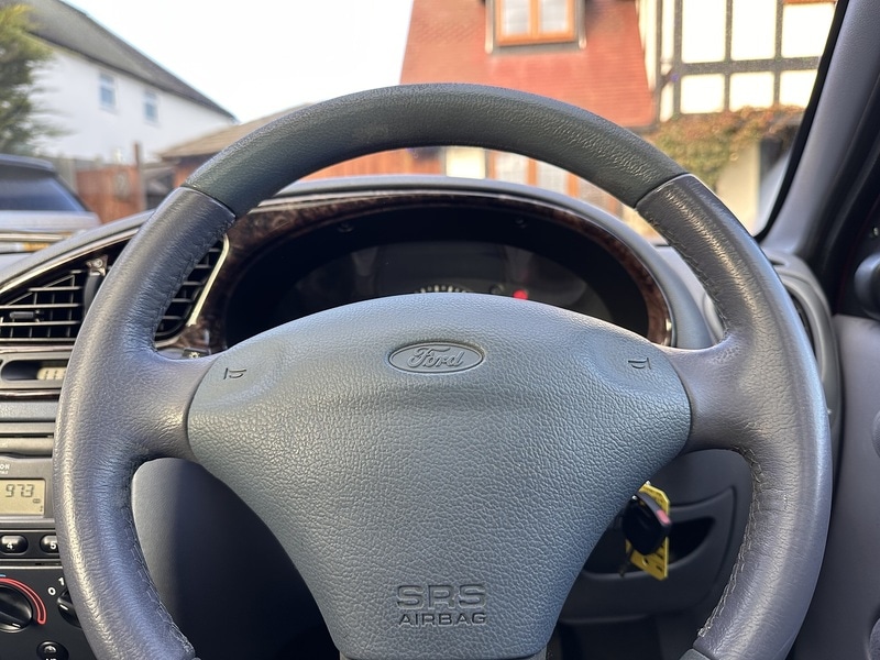 Used Ford Fiesta 1998 for sale - 77069793: Photo 32