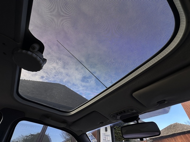 Used Ford Fiesta 1998 for sale - 77069793: Photo 38