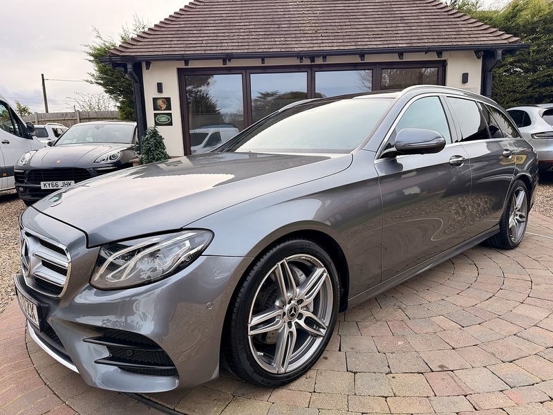Used Mercedes-Benz E Class 2019 for sale - 77891419: Photo 1