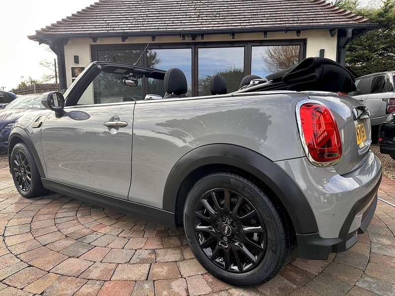 Used MINI Convertible 2021 for sale - 76836641: Photo 18