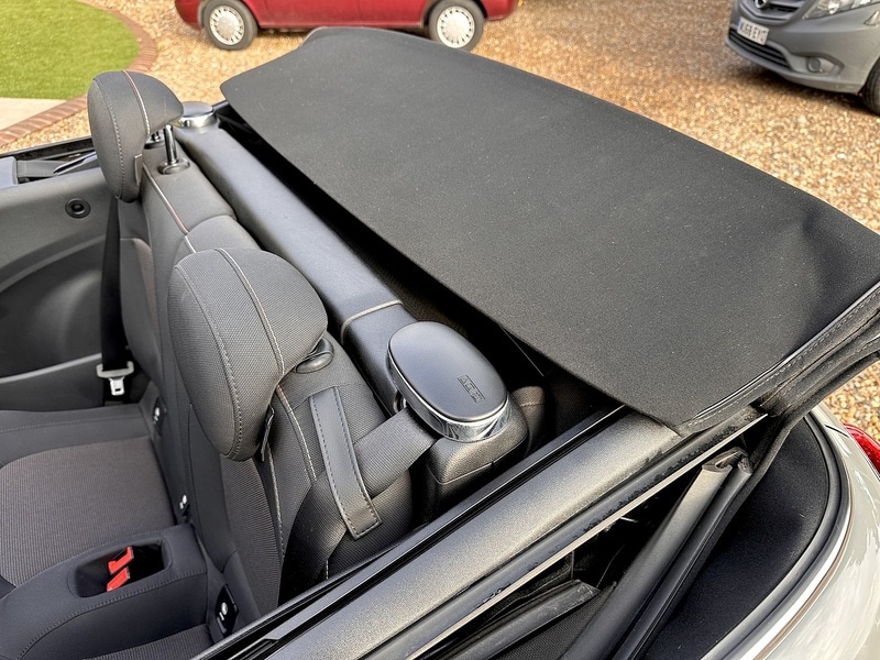 Used MINI Convertible 2021 for sale - 76836641: Photo 28