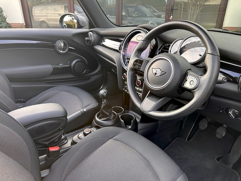 Used MINI Convertible 2021 for sale - 76836641: Photo 39