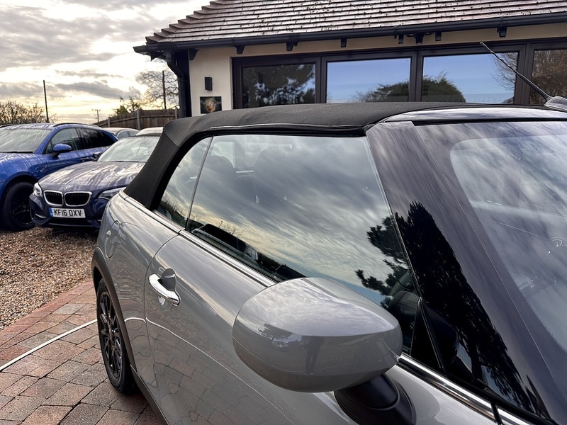 Used MINI Convertible 2021 for sale - 76836641: Photo 4